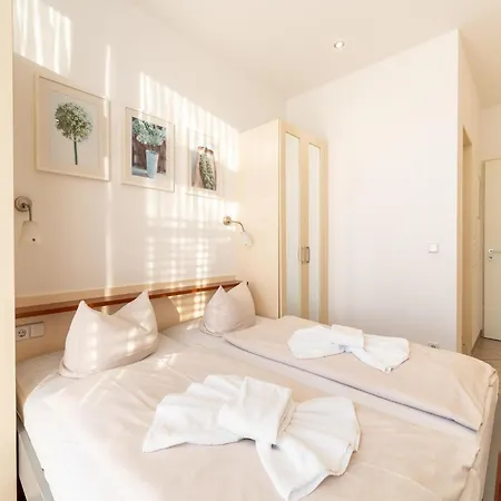 Elegant Eingerichtete Appartement Granzow